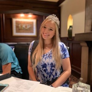 Meet your Posher, Jessica